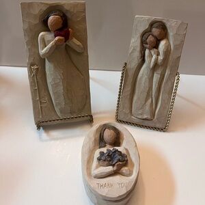 Willow Tree 2 plaques/ Wall Hanging & A Trinket Figure Collection.